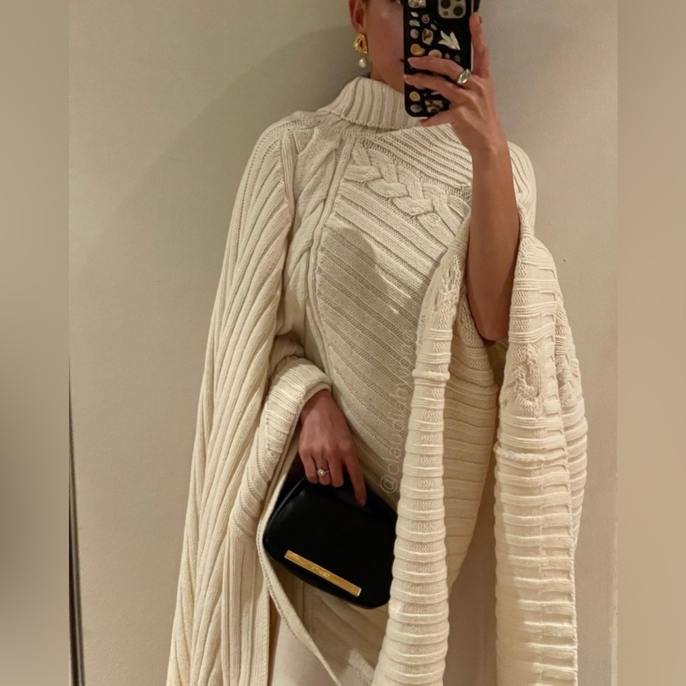 GWYN Bloom Cable Knit Virgin Wool Poncho Sweater in Ivory White